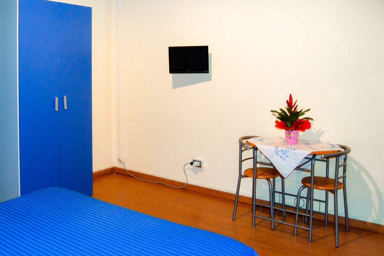 Cheap In Center Hotell Palermo Eksteriør bilde